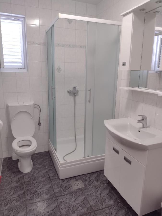 Апартаменты Apartman Tamara Новалья Экстерьер фото